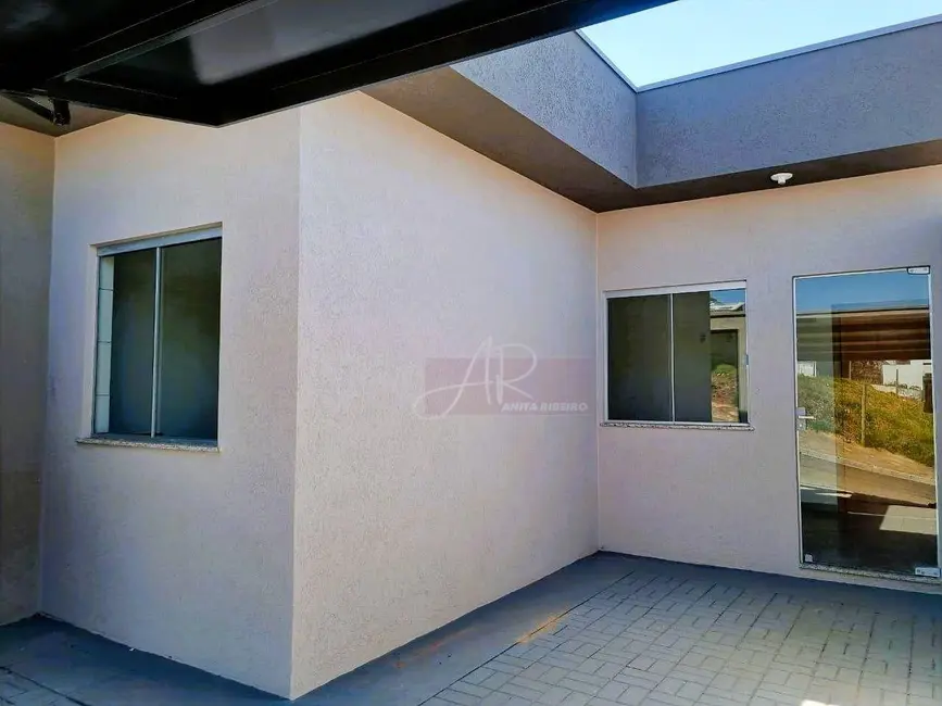 Foto 3 de Casa com 3 quartos à venda, 100m2 em Parque Real, Pouso Alegre - MG