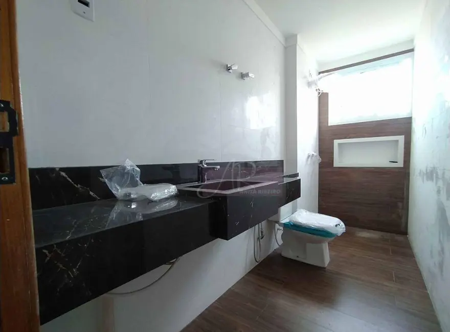 Foto 4 de Apartamento com 2 quartos à venda, 73m2 em Pouso Alegre - MG