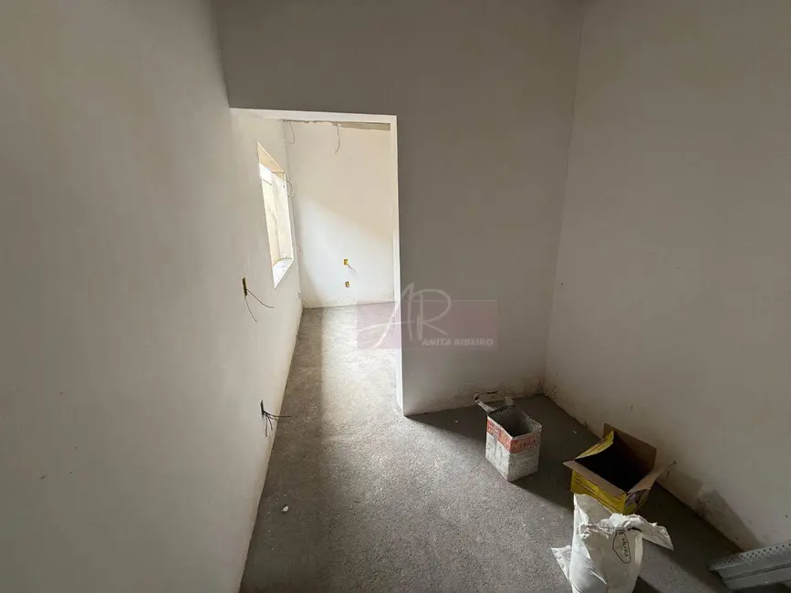 Casa com 4 quartos à venda, 408m2 em Pouso Alegre - MG - imagem 6 Foto 6 de Casa com 4 quartos à venda, 408m2 em Pouso Alegre - MG