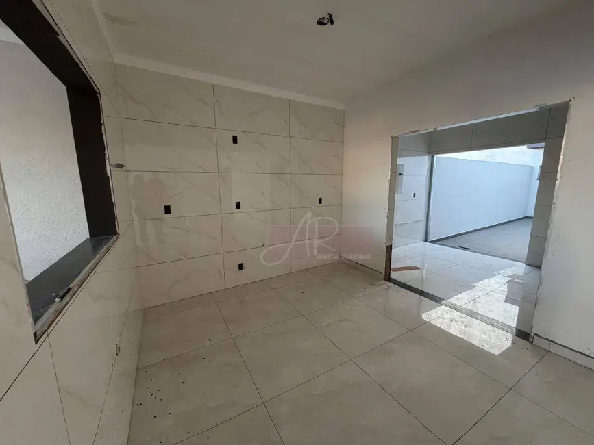 Foto 4 de Casa com 3 quartos à venda, 175m2 em Jardim Paraíso, Pouso Alegre - MG