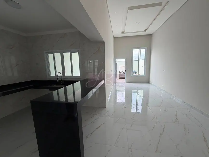 Foto 1 de Casa com 3 quartos à venda, 175m2 em Jardim Paraíso, Pouso Alegre - MG