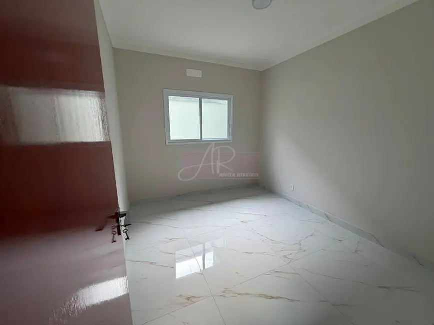Foto 8 de Casa com 3 quartos à venda, 175m2 em Jardim Paraíso, Pouso Alegre - MG