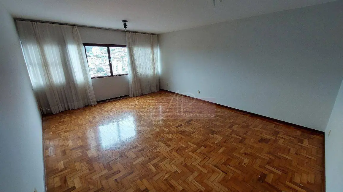Apartamento com 3 quartos à venda, 90m2 em Centro, Pouso Alegre - MG - imagem 1 Foto 1 de Apartamento com 3 quartos à venda, 90m2 em Centro, Pouso Alegre - MG