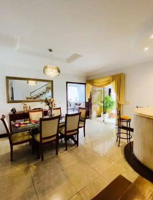 Casa com 4 quartos à venda, 821m2 em Pouso Alegre - MG - imagem 8 Foto 8 de Casa com 4 quartos à venda, 821m2 em Pouso Alegre - MG