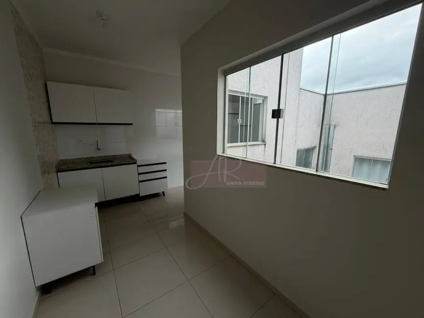 Apartamento com 2 quartos à venda, 51m2 em Cidade Vergani, Pouso Alegre - MG - imagem 4 Foto 4 de Apartamento com 2 quartos à venda, 51m2 em Cidade Vergani, Pouso Alegre - MG