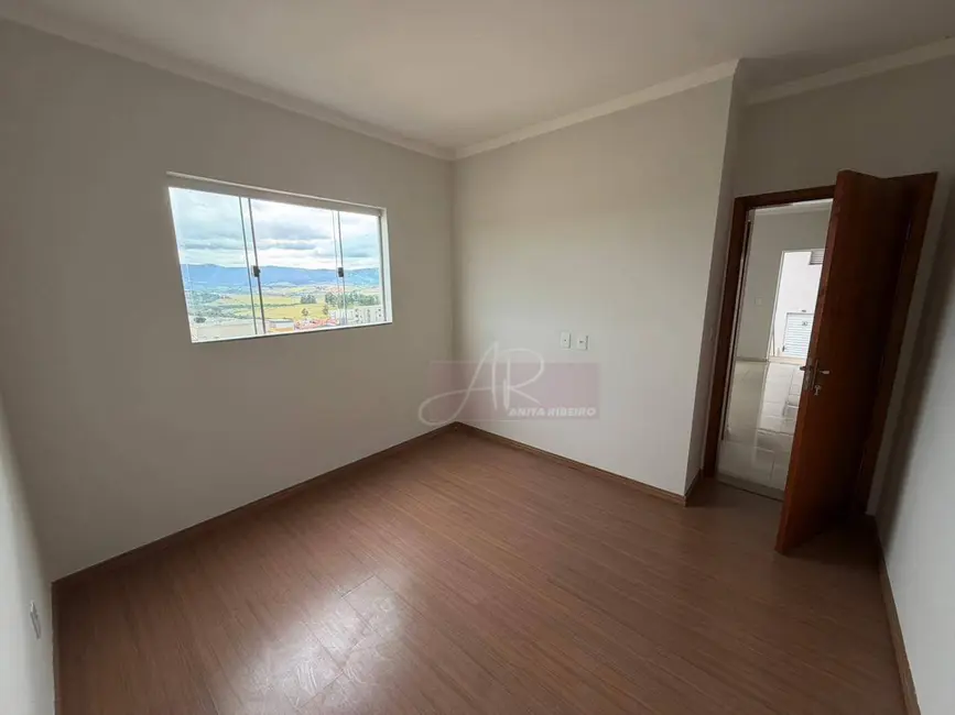 Apartamento com 2 quartos à venda, 51m2 em Cidade Vergani, Pouso Alegre - MG - imagem 7 Foto 7 de Apartamento com 2 quartos à venda, 51m2 em Cidade Vergani, Pouso Alegre - MG