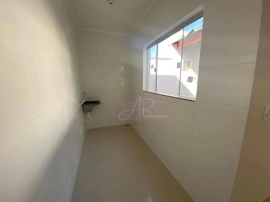 Foto 3 de Apartamento com 2 quartos à venda, 51m2 em Cidade Vergani, Pouso Alegre - MG