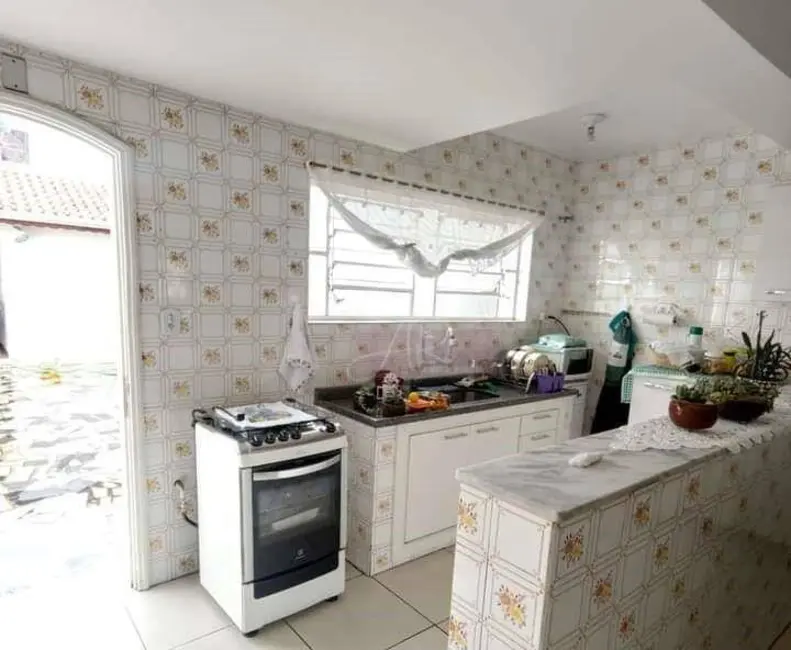 Foto 3 de Casa com 4 quartos à venda, 154m2 em Santa Filomena, Pouso Alegre - MG