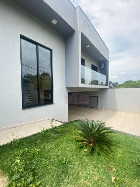 Foto 3 de Casa com 4 quartos à venda, 320m2 em Buritis, Pouso Alegre - MG