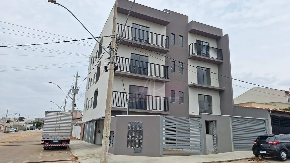 Foto 3 de Apartamento com 3 quartos à venda, 85m2 em Cidade Vergani, Pouso Alegre - MG