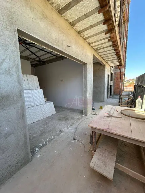 Apartamento com 2 quartos à venda, 120m2 em Pouso Alegre - MG - imagem 8 Foto 8 de Apartamento com 2 quartos à venda, 120m2 em Pouso Alegre - MG