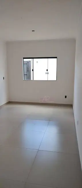 Foto 2 de Casa com 2 quartos à venda, 120m2 em Pouso Alegre - MG
