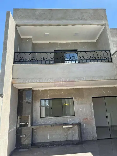 Foto 1 de Casa com 4 quartos à venda, 200m2 em Parque Real, Pouso Alegre - MG