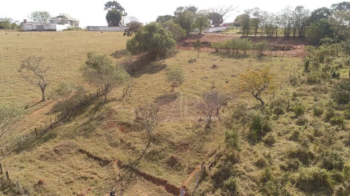 Foto 1 de Terreno / Lote à venda, 1980m2 em Vale do Sol, Pouso Alegre - MG