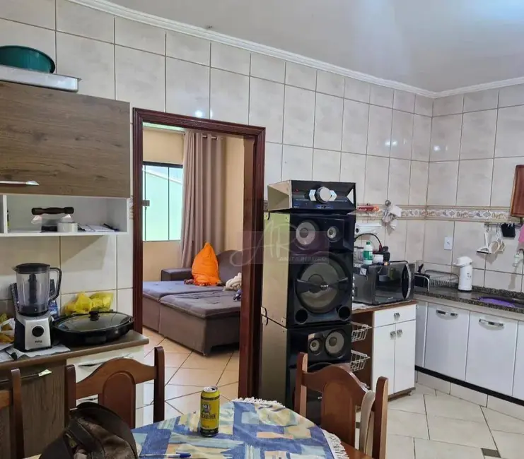 Foto 5 de Casa com 4 quartos à venda, 276m2 em Pouso Alegre - MG