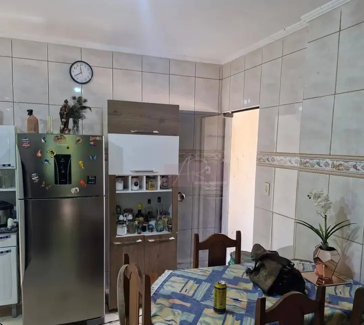 Foto 7 de Casa com 4 quartos à venda, 276m2 em Pouso Alegre - MG