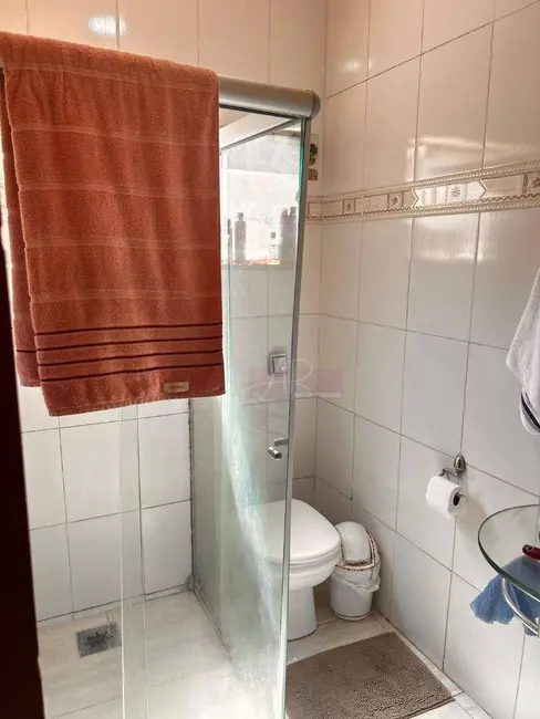 Foto 7 de Casa com 3 quartos à venda, 170m2 em Centro, Pouso Alegre - MG