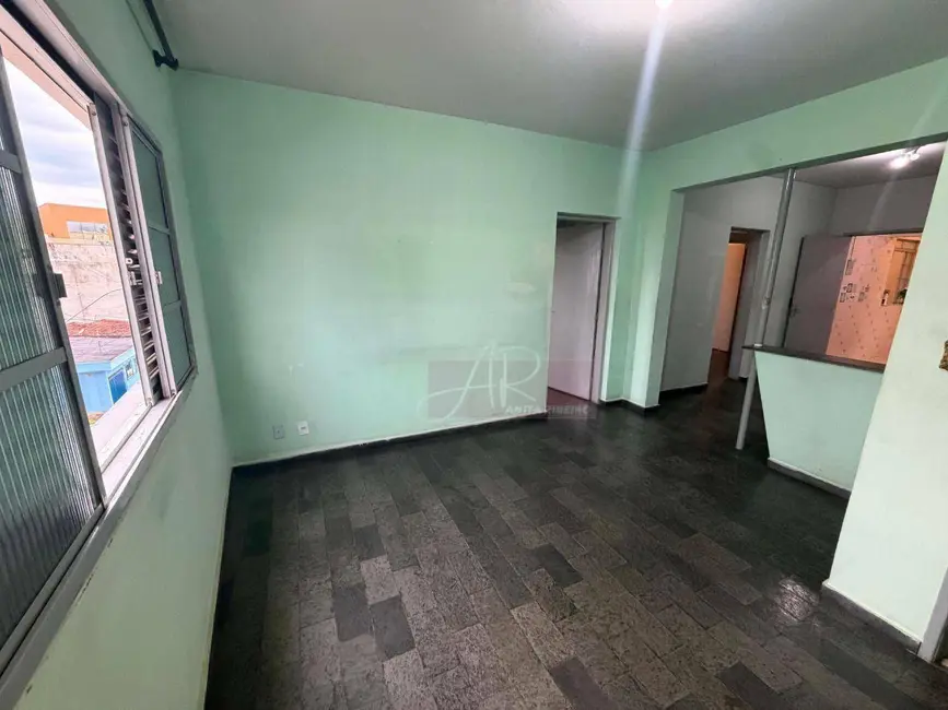 Apartamento com 3 quartos à venda, 86m2 em Centro, Pouso Alegre - MG - imagem 2 Foto 2 de Apartamento com 3 quartos à venda, 86m2 em Centro, Pouso Alegre - MG