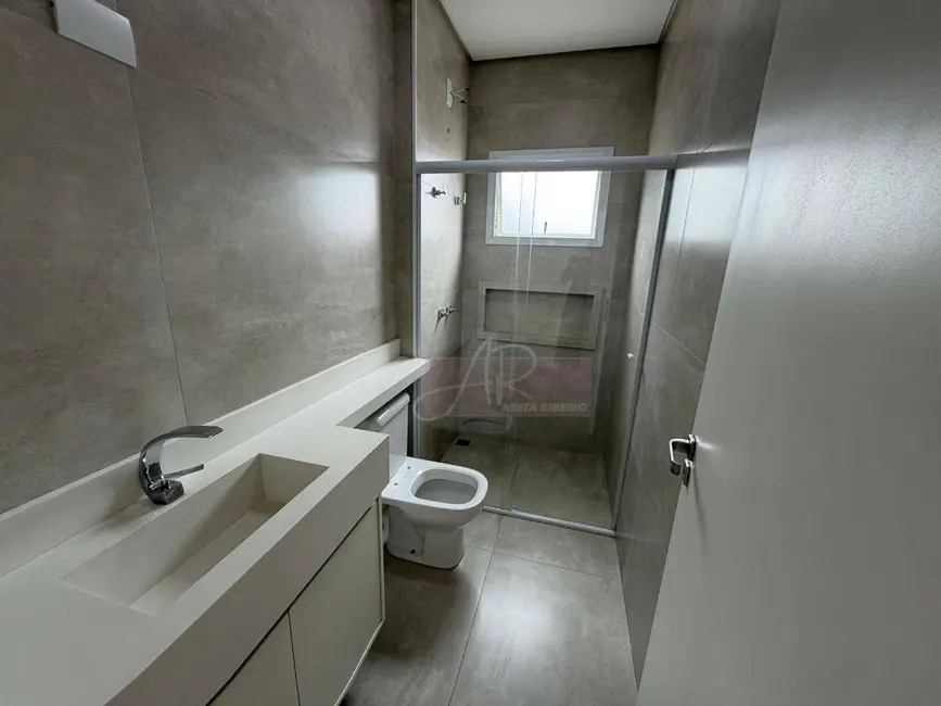 Foto 8 de Apartamento com 3 quartos à venda, 95m2 em João Paulo II, Pouso Alegre - MG