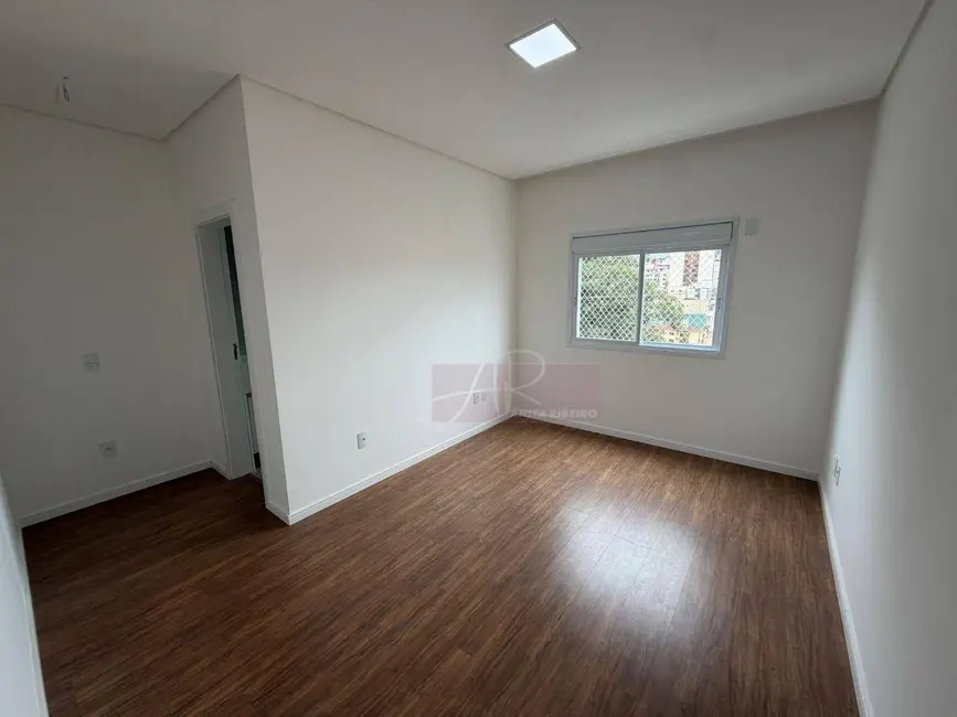 Foto 6 de Apartamento com 3 quartos à venda, 95m2 em João Paulo II, Pouso Alegre - MG