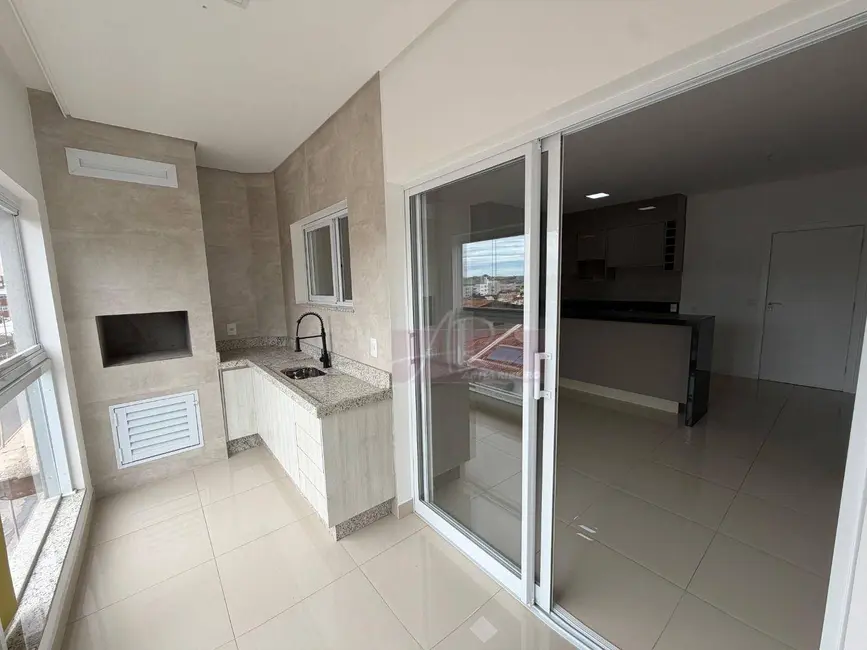 Foto 4 de Apartamento com 3 quartos à venda, 95m2 em João Paulo II, Pouso Alegre - MG