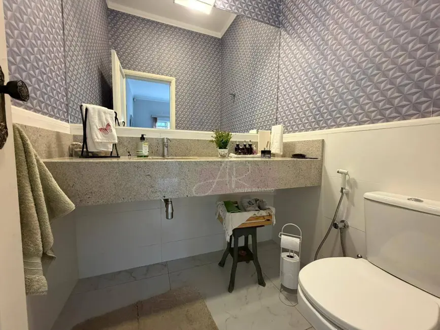 Foto 8 de Casa com 5 quartos à venda, 450m2 em Pouso Alegre - MG