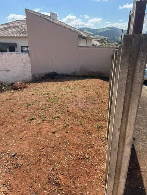 Terreno / Lote à venda, 375m2 em Pouso Alegre - MG - imagem 3 Foto 3 de Terreno / Lote à venda, 375m2 em Pouso Alegre - MG