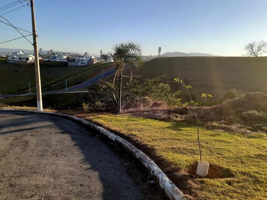 Foto 5 de Terreno / Lote à venda, 2187m2 em Pouso Alegre - MG