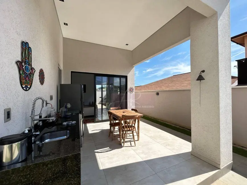 Foto 7 de Casa com 3 quartos à venda, 378m2 em Pouso Alegre - MG