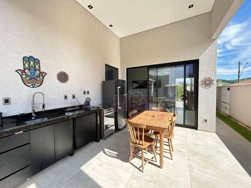 Foto 6 de Casa com 3 quartos à venda, 378m2 em Pouso Alegre - MG