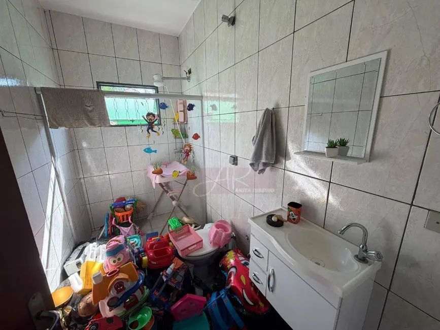 Casa com 2 quartos à venda, 120m2 em Pouso Alegre - MG - imagem 9 Foto 9 de Casa com 2 quartos à venda, 120m2 em Pouso Alegre - MG