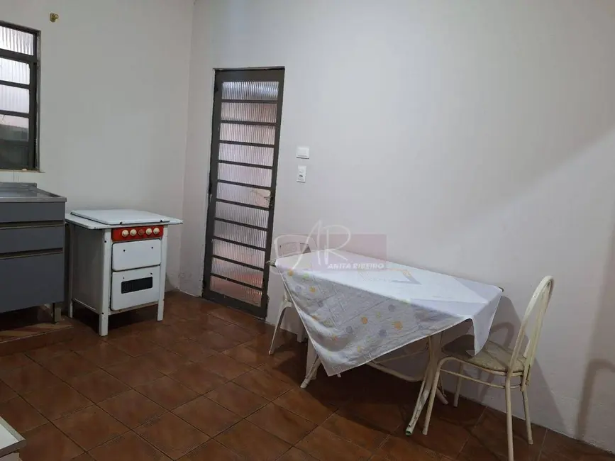 Foto 5 de Casa com 1 quarto à venda, 160m2 em Pouso Alegre - MG