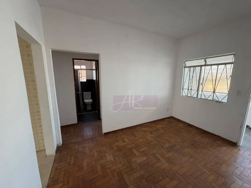 Foto 3 de Casa com 3 quartos à venda, 84m2 em Nossa Senhora Aparecida, Pouso Alegre - MG