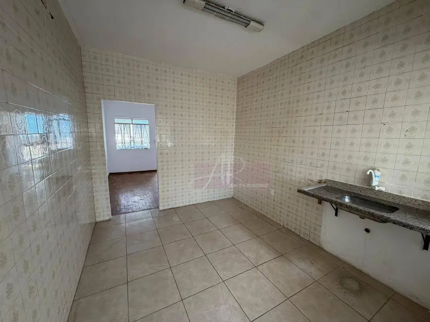 Foto 5 de Casa com 3 quartos à venda, 84m2 em Nossa Senhora Aparecida, Pouso Alegre - MG