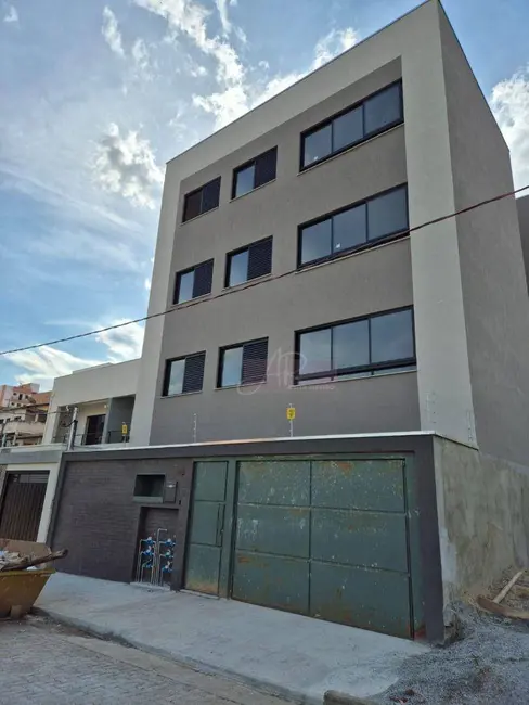 Foto 1 de Apartamento com 2 quartos à venda, 65m2 em Primavera, Pouso Alegre - MG