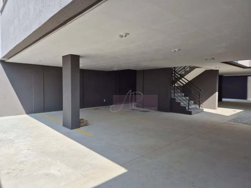 Foto 4 de Apartamento com 2 quartos à venda, 65m2 em Primavera, Pouso Alegre - MG