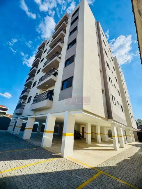 Foto 1 de Apartamento com 3 quartos à venda, 94m2 em São Carlos, Pouso Alegre - MG