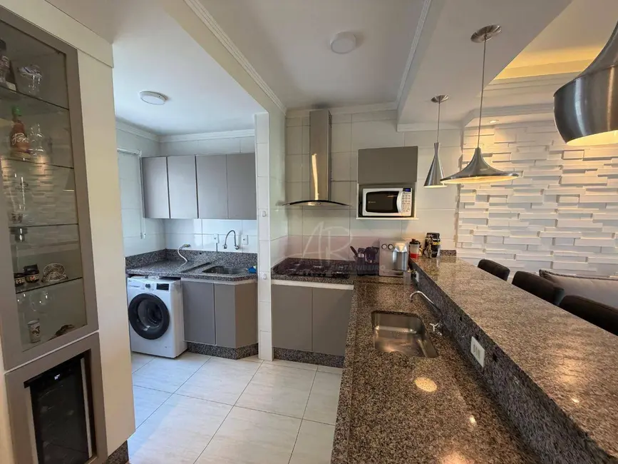 Foto 8 de Apartamento com 2 quartos à venda, 84m2 em Pouso Alegre - MG