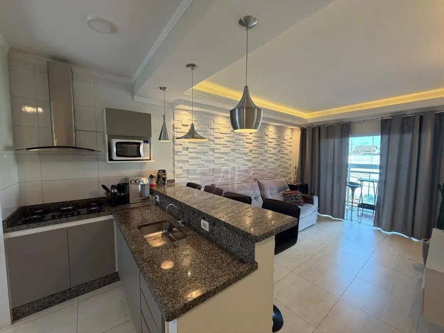 Foto 6 de Apartamento com 2 quartos à venda, 84m2 em Pouso Alegre - MG