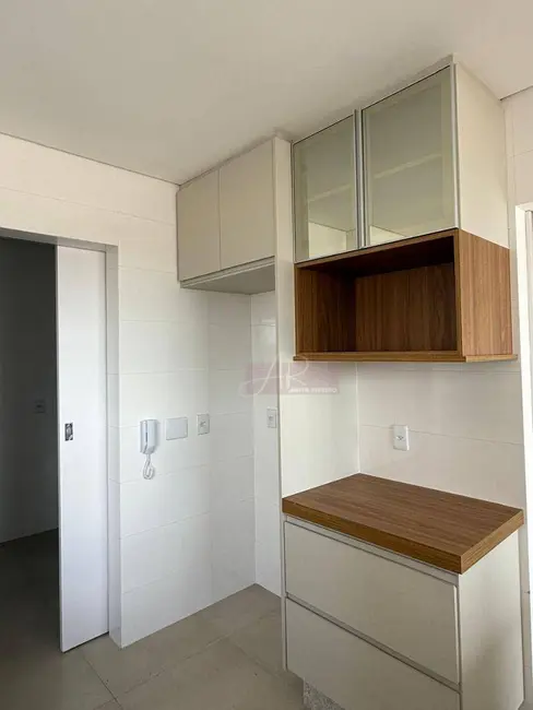 Foto 9 de Apartamento com 3 quartos à venda, 125m2 em Pouso Alegre - MG