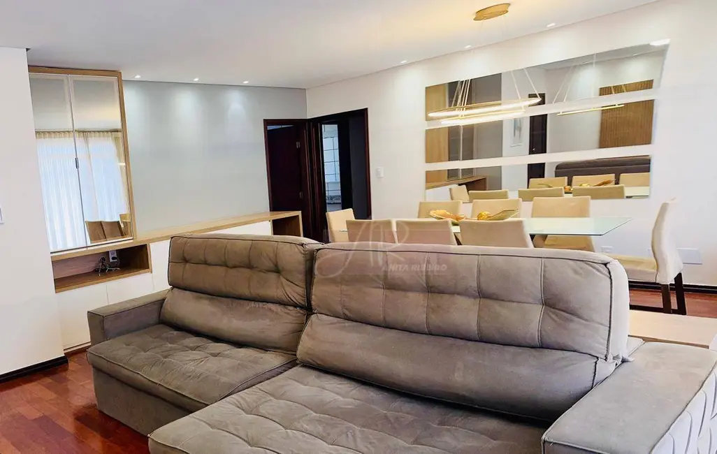 Foto 3 de Apartamento com 3 quartos à venda, 133m2 em Centro, Pouso Alegre - MG
