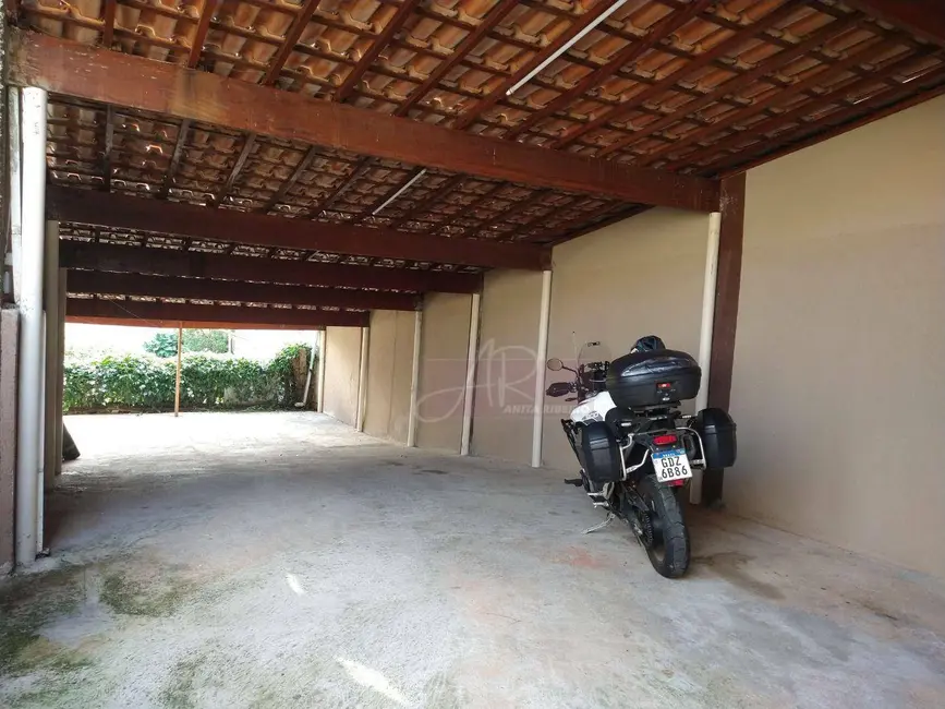 Foto 3 de Casa com 4 quartos à venda, 416m2 em Pouso Alegre - MG