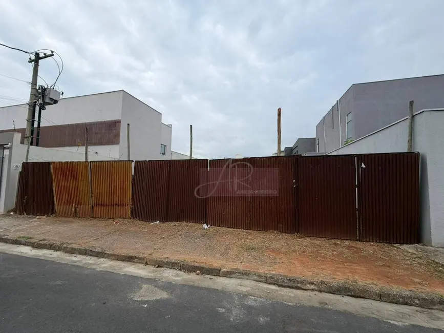 Terreno / Lote à venda, 600m2 em Fátima I, Pouso Alegre - MG - imagem 1 Foto 1 de Terreno / Lote à venda, 600m2 em Fátima I, Pouso Alegre - MG