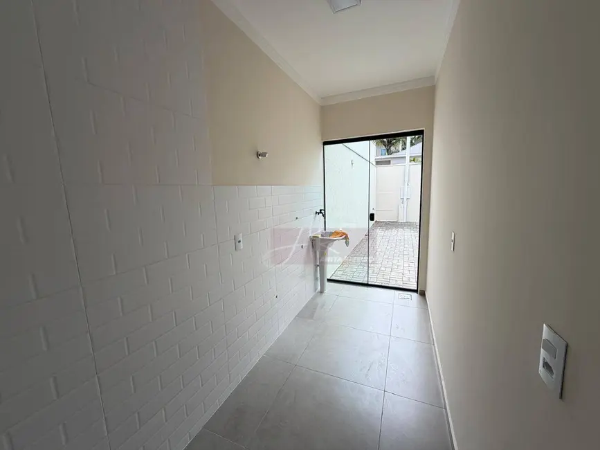 Foto 5 de Casa com 3 quartos à venda, 135m2 em Parque Real, Pouso Alegre - MG