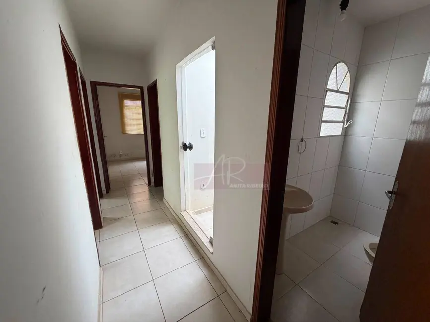 Foto 7 de Casa com 4 quartos à venda, 192m2 em Jardim Olímpico, Pouso Alegre - MG