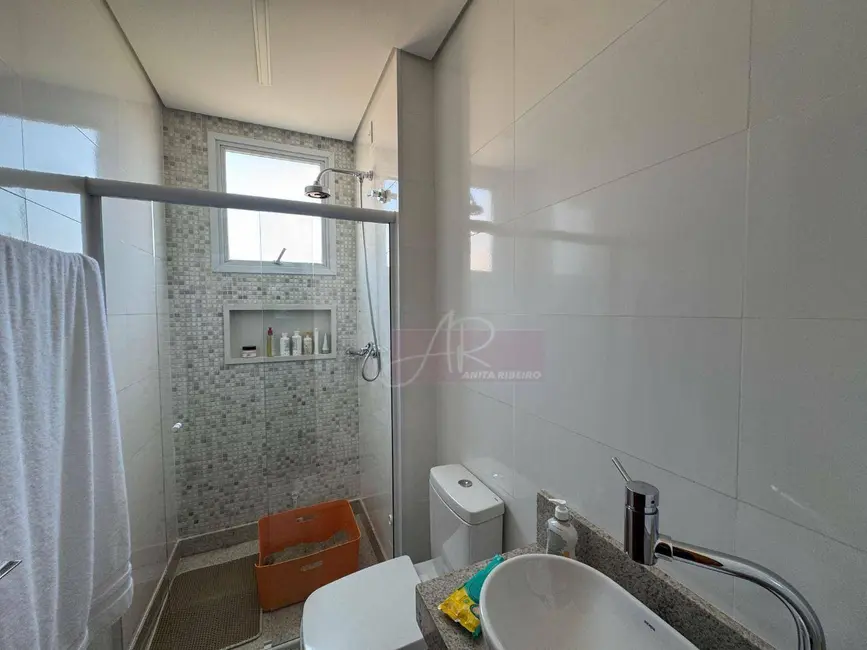Apartamento com 3 quartos à venda, 127m2 em Nova Pouso Alegre, Pouso Alegre - MG - imagem 9 Foto 9 de Apartamento com 3 quartos à venda, 127m2 em Nova Pouso Alegre, Pouso Alegre - MG