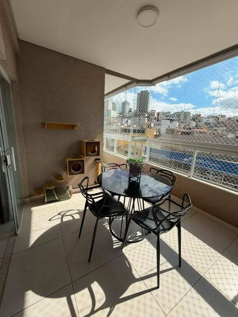 Apartamento com 3 quartos à venda, 103m2 em Centro, Pouso Alegre - MG - imagem 8 Foto 8 de Apartamento com 3 quartos à venda, 103m2 em Centro, Pouso Alegre - MG