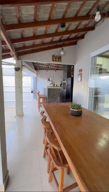 Casa com 4 quartos à venda, 323m2 em Pousada dos Campos III, Pouso Alegre - MG - imagem 4 Foto 4 de Casa com 4 quartos à venda, 323m2 em Pousada dos Campos III, Pouso Alegre - MG