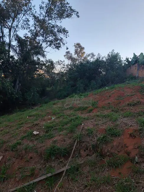 Foto 1 de Terreno / Lote à venda, 354m2 em Faisqueira, Pouso Alegre - MG