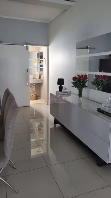 Foto 6 de Casa com 4 quartos à venda, 360m2 em Pouso Alegre - MG